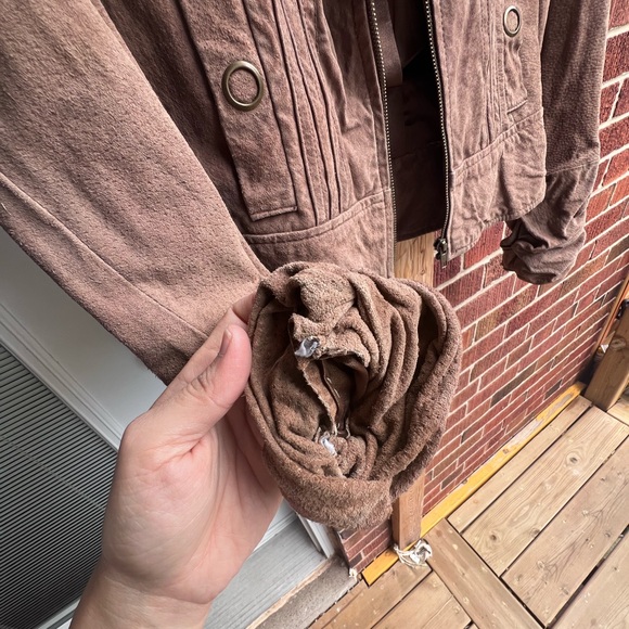 Le Chateau woman Leather Jacket size small - Picture 3 of 6